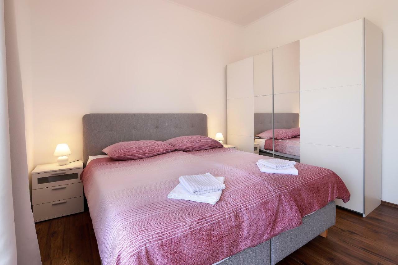 Apartments Galboka Nerezine Luaran gambar