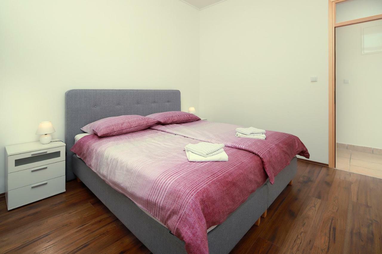 Apartments Galboka Nerezine Luaran gambar