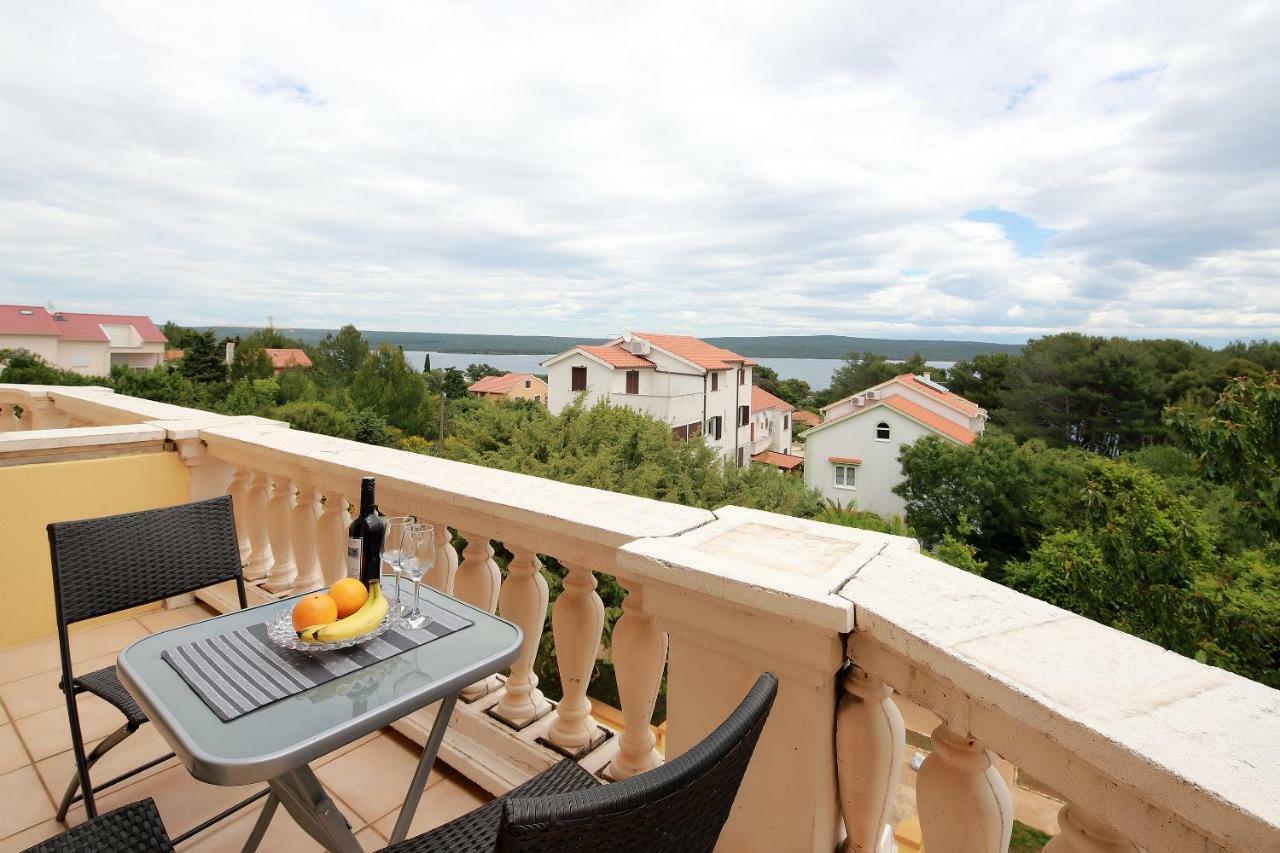 Apartments Galboka Nerezine Luaran gambar