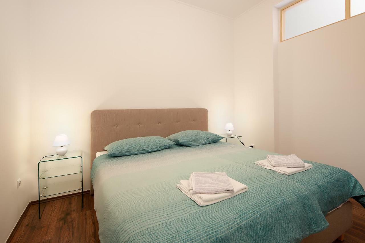 Apartments Galboka Nerezine Luaran gambar