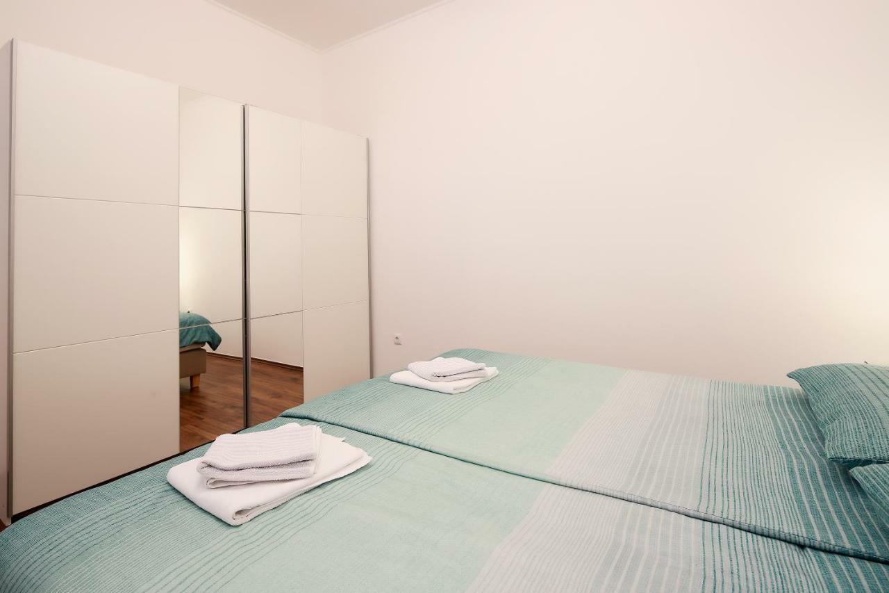 Apartments Galboka Nerezine Luaran gambar