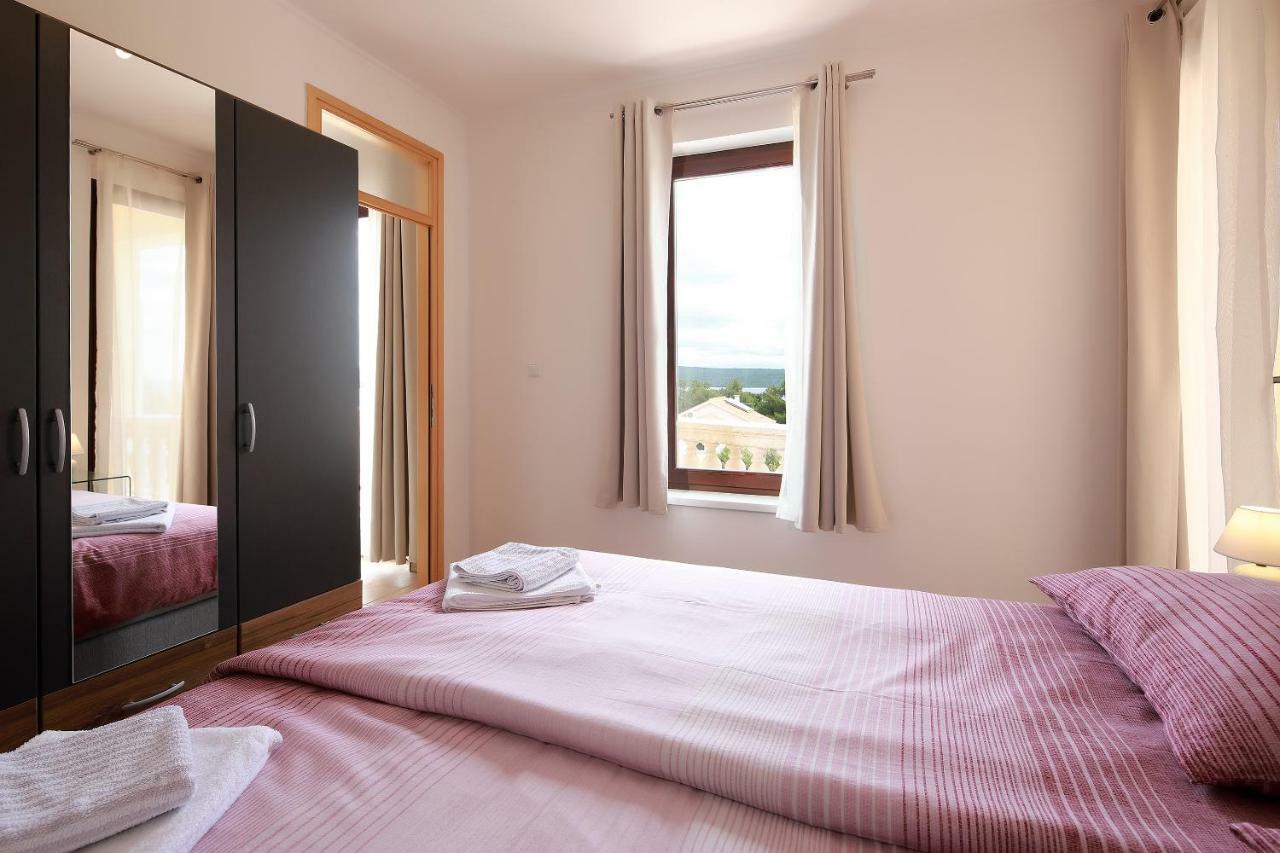 Apartments Galboka Nerezine Luaran gambar